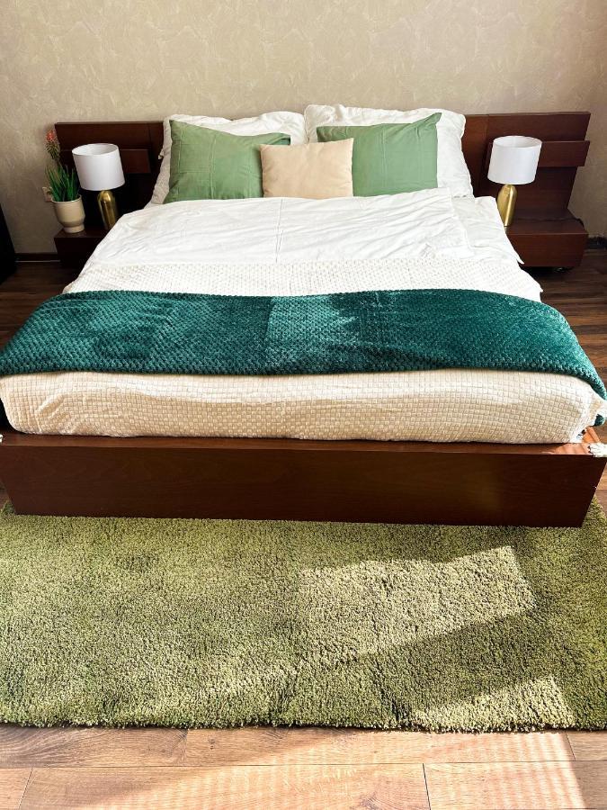 Spacious Centre Apartman